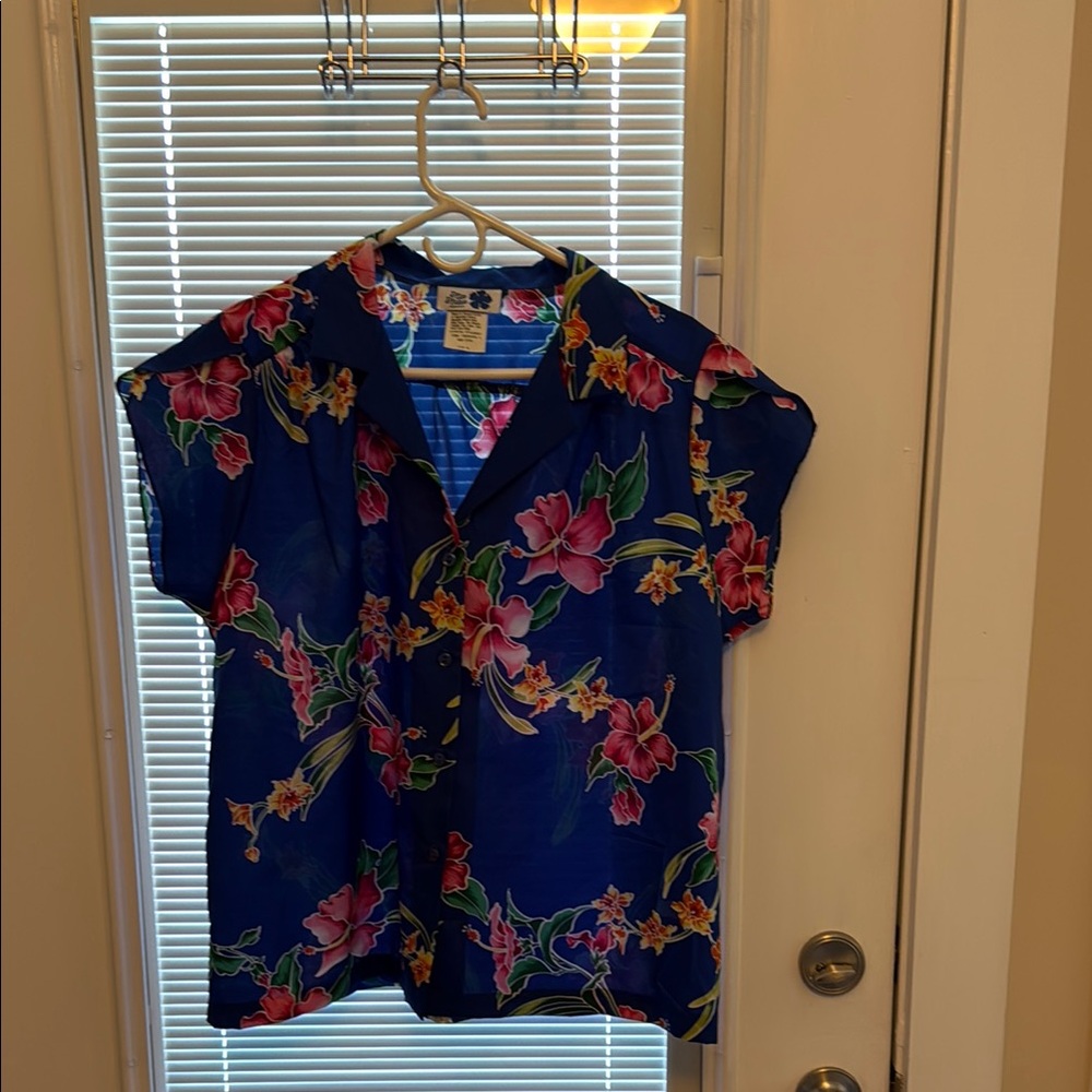 Hilo Hattie Blue and Pink Floral Button Down Shirt